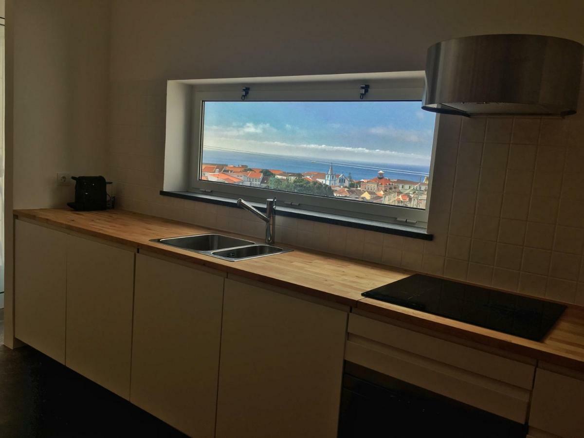 Casa Do Pisao - Cosy And Modern Two-Bedroom Townhouse Angra do Heroísmo Екстериор снимка